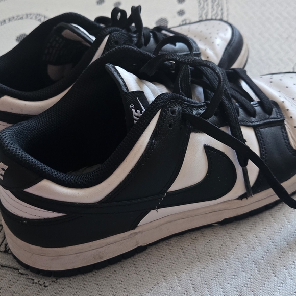 Nike Shoes - Nike Black and White Sneakers